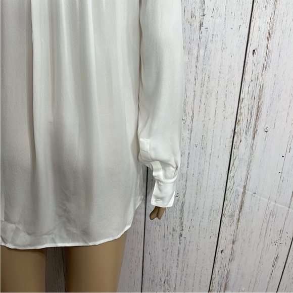 NWT Vince 100% Silk Cream Offwhite Wisteria Wallflower Silk Shirt - Picture 7 of 14